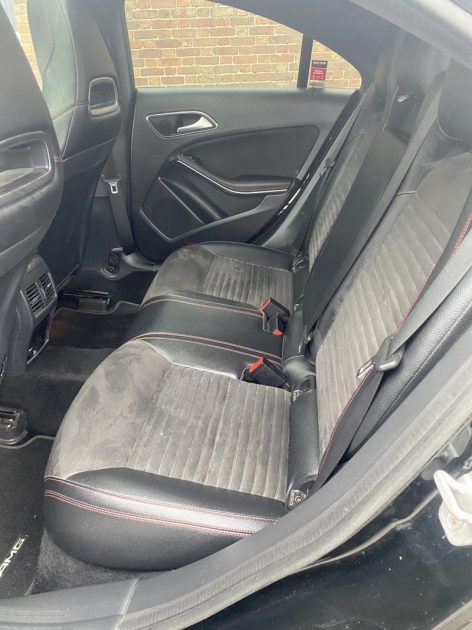 MERCEDES CLASSE CLA 220 CDI  PACK AMG 2013