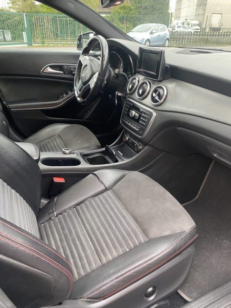MERCEDES CLASSE CLA 220 CDI  PACK AMG 2013