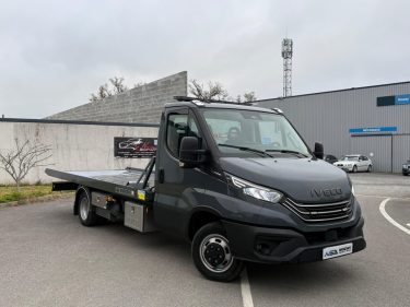 IVECO DAILY 35C21 DEPANNEUSE PTE VOITURE 3L BVA8 PRIX 58325 HT GARANTIE CONSTRUCTEUR 12 MOIS