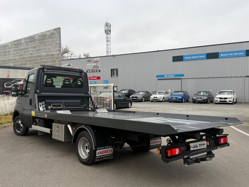 IVECO DAILY 35C21 DEPANNEUSE PTE VOITURE 3L BVA8 PRIX 54991,67 HT GARANTIE CONSTRUCTEUR 12 MOIS