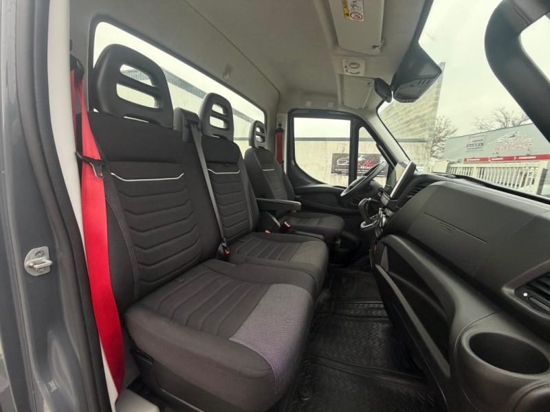 IVECO DAILY 35C21 DEPANNEUSE PTE VOITURE 3L BVA8 PRIX 54991,67 HT GARANTIE CONSTRUCTEUR 12 MOIS