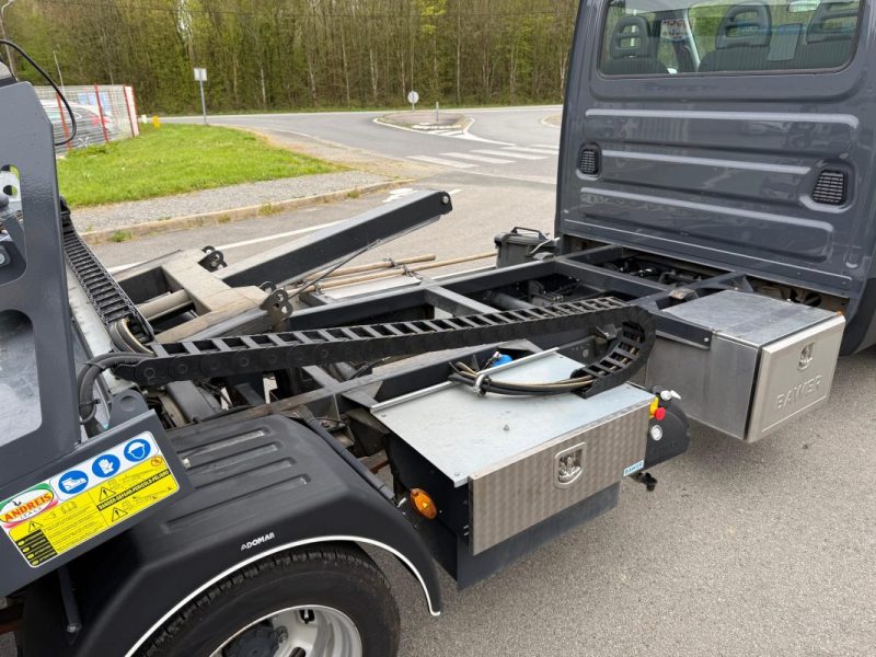 IVECO DAILY 35C21 DEPANNEUSE PTE VOITURE 3L BVA8 PRIX 54991,67 HT GARANTIE CONSTRUCTEUR 12 MOIS