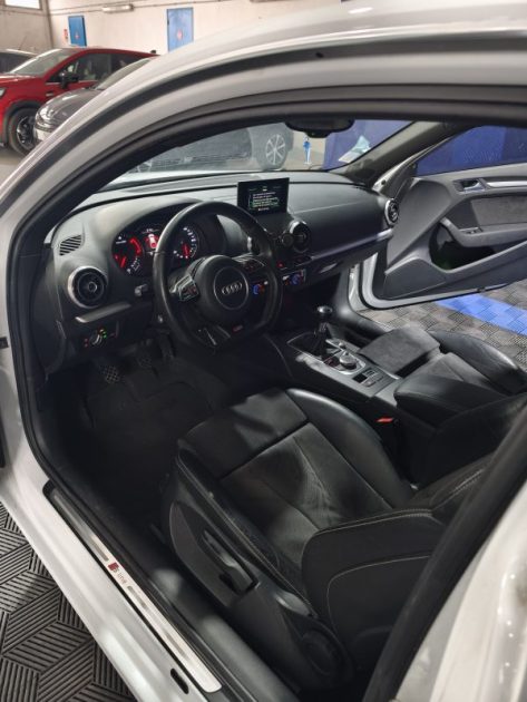 AUDI A3 2.0 TDI 150Cv S-LINE