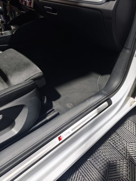 AUDI A3 2.0 TDI 150Cv S-LINE