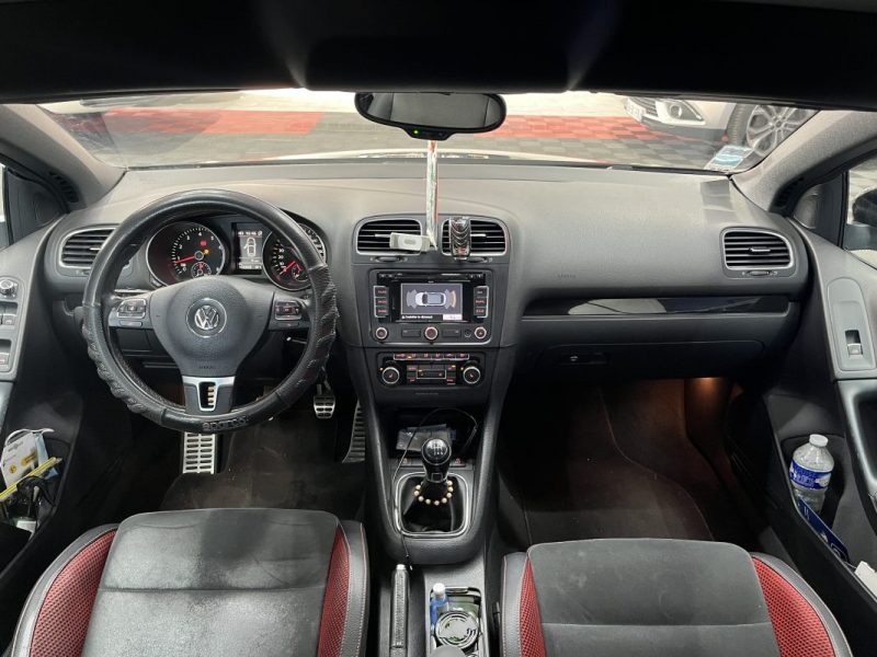 Volkswagen Golf VI Cabriolet | GPS | Jantes | Sièges chauffants
