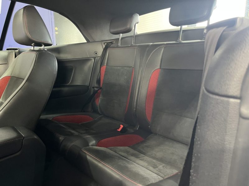 Volkswagen Golf VI Cabriolet | GPS | Jantes | Sièges chauffants