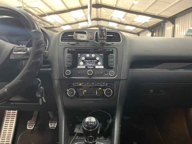 Volkswagen Golf VI Cabriolet | GPS | Jantes | Sièges chauffants