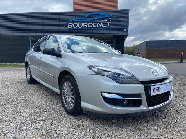 RENAULT LAGUNAIII III 2.0 DCI 2011