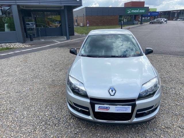 RENAULT LAGUNAIII III 2.0 DCI 2011