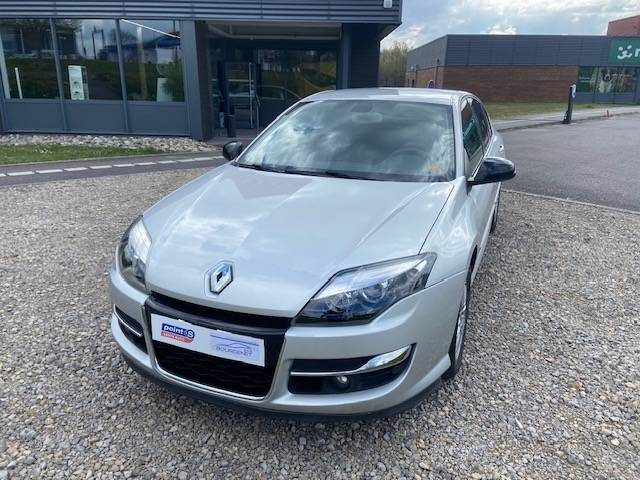 RENAULT LAGUNAIII III 2.0 DCI 2011