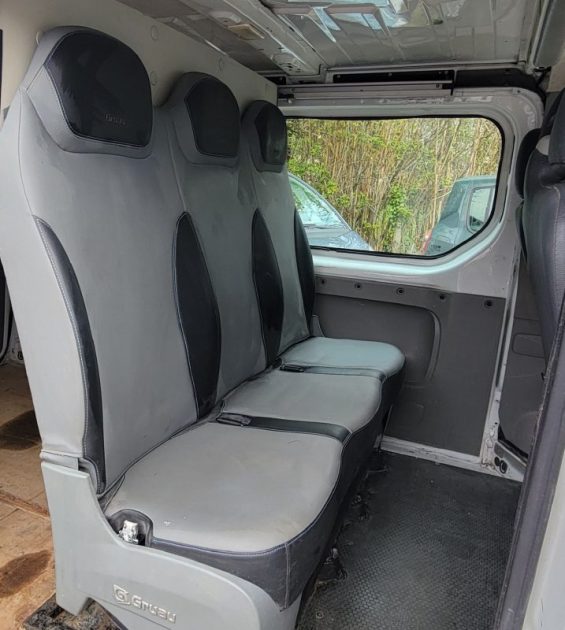 RENAULT TRAFIC GRAND CONFORT L1H1 2.0DCI 115 TVA RECUPERABLE  
