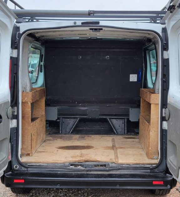 RENAULT TRAFIC GRAND CONFORT L1H1 2.0DCI 115 TVA RECUPERABLE  
