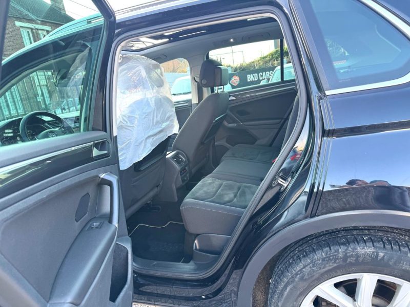 VOLKSWAGEN TIGUAN  2016