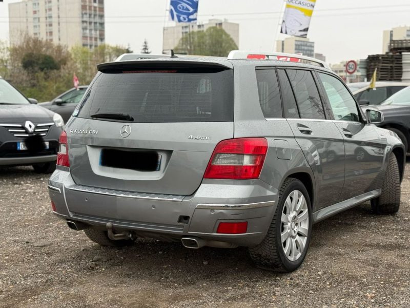 MERCEDES GLK 220 CDI 4MATIC 170cv Boite auto tres bon etat 