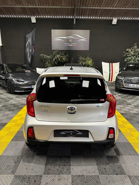 MAGNIFIQUE KIA PICANTO 1.0 66CH (CAMÉRA DE RECUL, ÉCRAN MULTIMÉDIA. CLIMATISATION)