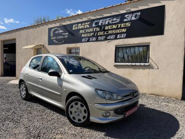 🔥 SUPER AFFAIRE – Peugeot 206 1.4i Essence / Petit Budget - Faible consommation