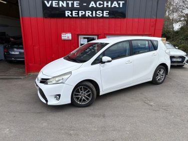 TOYOTA VERSO 112 D-4D FAP FEEL! SKYVIEW BUSINESS 7 PLACES 2015