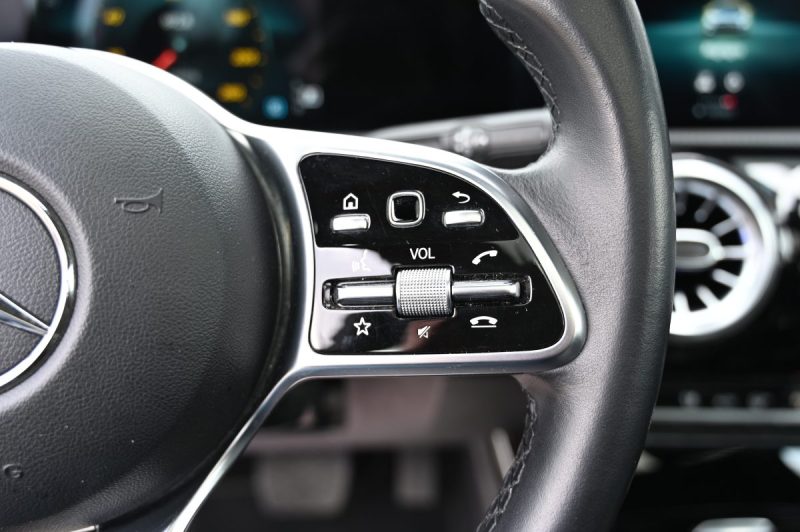 MERCEDES CLASSE A 180d 116ch PROGRESSIVE Line 8G-DCT