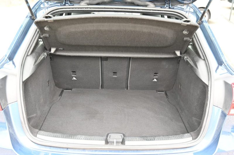 MERCEDES CLASSE A 180d 116ch PROGRESSIVE Line 8G-DCT