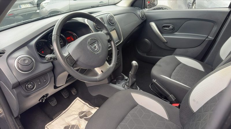 Dacia Sandero 0.9 TCE 90ch Stepway Prestige 