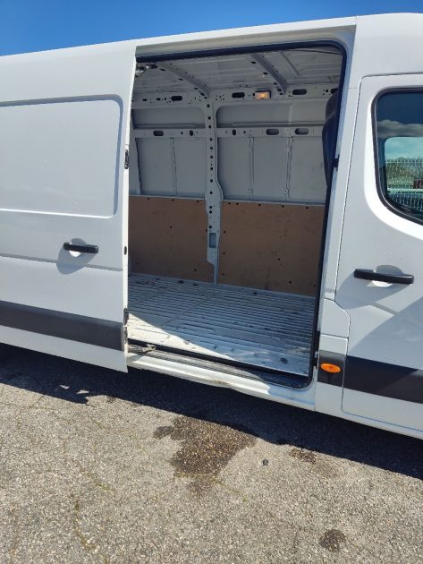 NISSAN INTERSTAR MASTER L3H2 3T5 2.3 DCI 150CH S/S N-CONNECTA GARANTIE 6 MOIS 2023