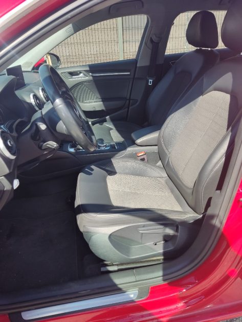 AUDI A3 1.6 TDI 116CH BUSINESS LINE S TRONIC 7 GARANTIE 6 MOIS 2018