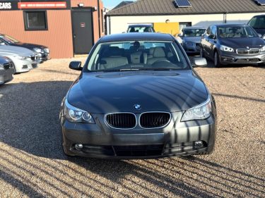 BMW SERIE 5 520I BOITE AUTO 2005 PREMIERE MAIN