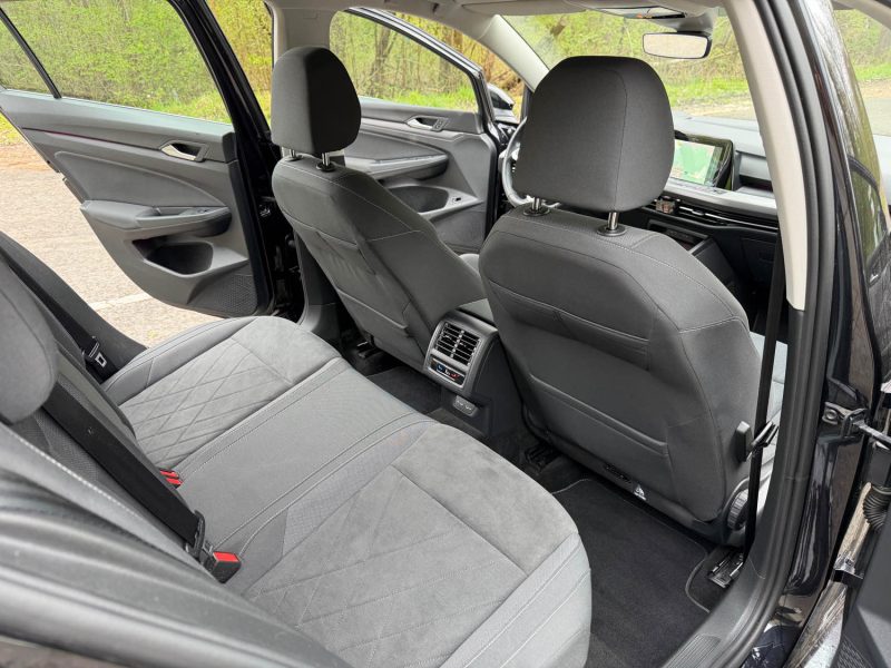 VOLKSWAGEN GOLF  VIII 1.4   HYBRID STYLE  08/2022