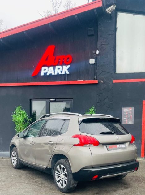 PEUGEOT 2008 1.6 - Paiement 3x/4x/10x ✅