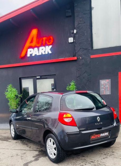 RENAULT CLIO III - Paiement 3x/4x/10x ✅