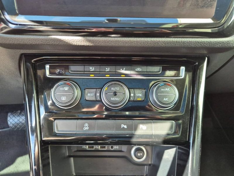 VOLKSWAGEN TOURAN 2.0 TDI 150 BMT DSG6 7PL R-LINE 2018