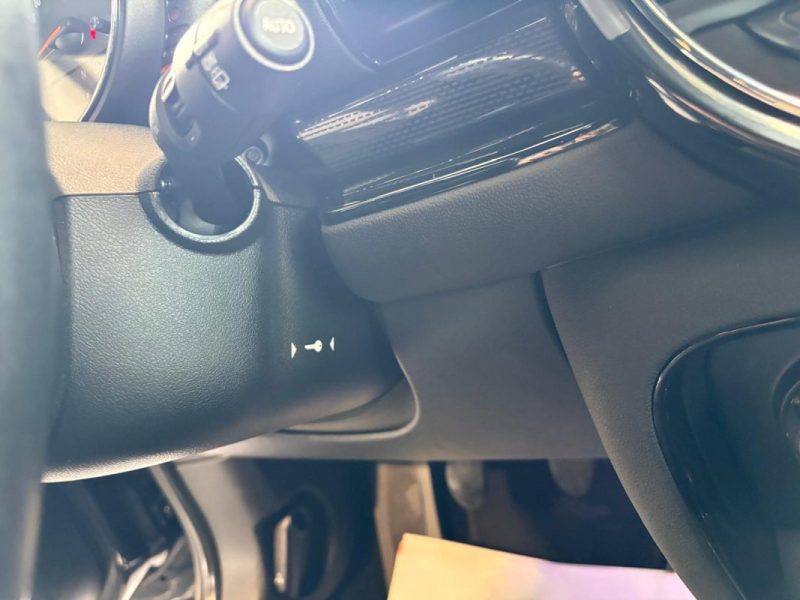 🔹Mini Clubman (F54) 1.5i 136 Ch 💡 éclairage d’ambiance🪑 intérieur semi cuir🛡️ Garantie 6 mois
