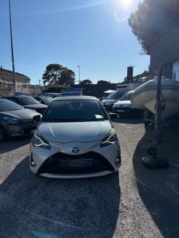 TOYOTA YARIS 100H FRANCE 5P 2019