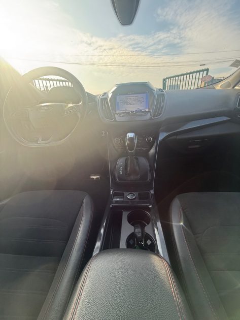 FORD KUGA 2 PHASE 2 ST LINE 1.5I FLEX FUEL - BOITE AUTOMATIQUE 16V TURBO 150CV  2019