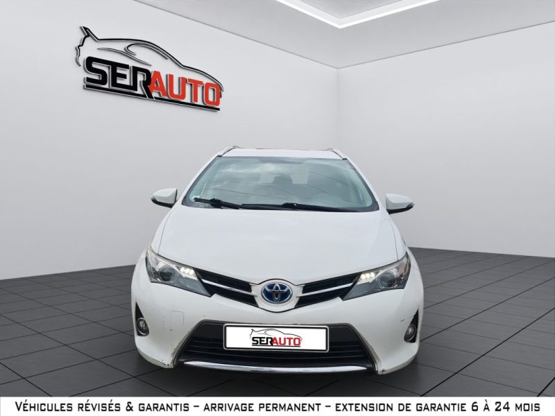 TOYOTA AURIS TOURING SPORTS 136H DYNAMIC