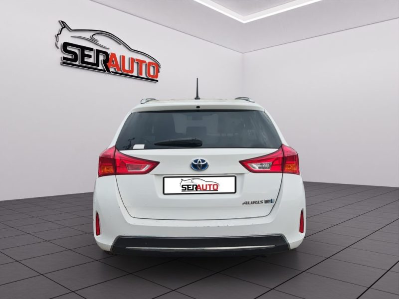 TOYOTA AURIS TOURING SPORTS 136H DYNAMIC