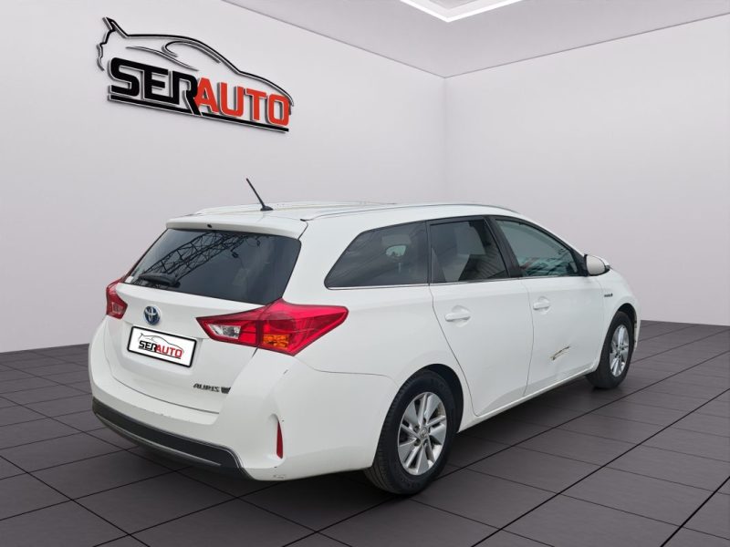TOYOTA AURIS TOURING SPORTS 136H DYNAMIC