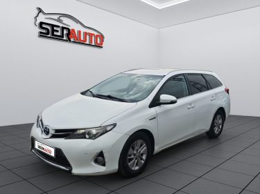 TOYOTA AURIS TOURING SPORTS 136H DYNAMIC