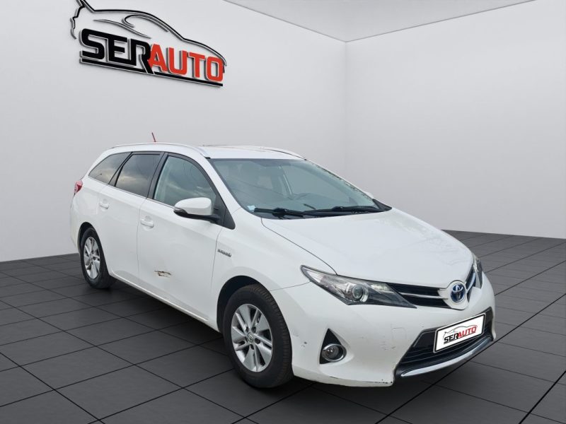 TOYOTA AURIS TOURING SPORTS 136H DYNAMIC