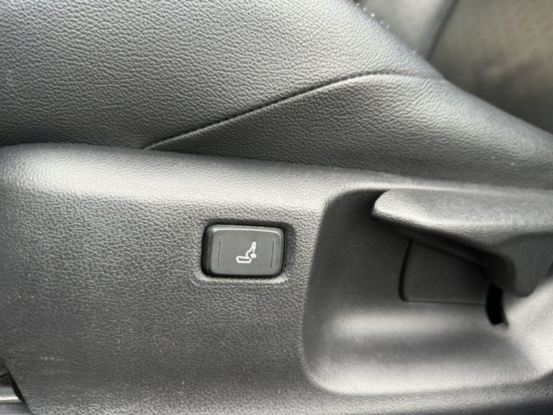 TOYOTA C-HR 1.8 HYBRIDE 122 GRAPHIC