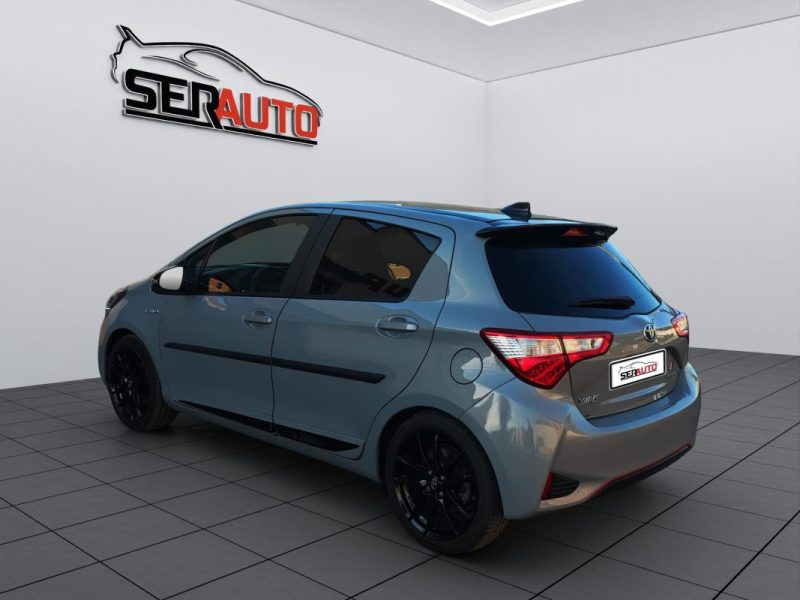 TOYOTA YARIS III HYBRID 100H GR SPORT