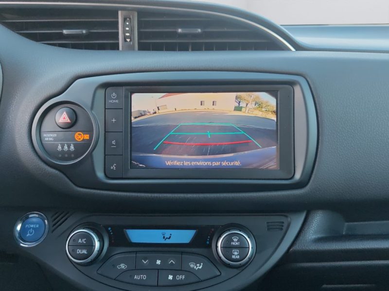 TOYOTA YARIS III HYBRID 100H GR SPORT