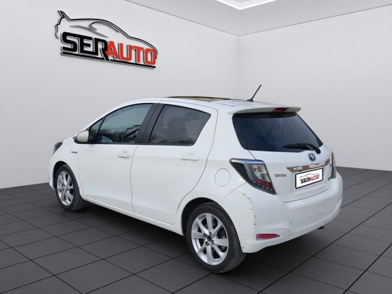 TOYOTA YARIS III HYBRID 100H STYLE
