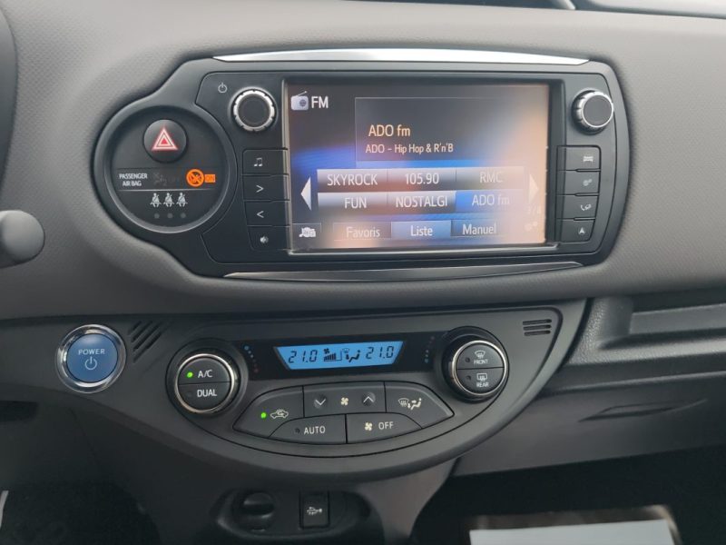 TOYOTA YARIS III HYBRID 100H TECHNOLINE AUTO