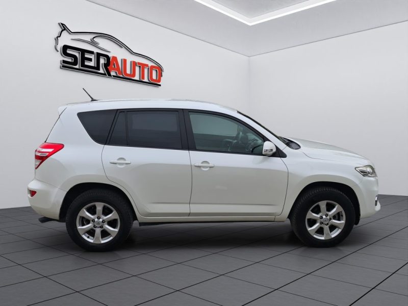 TOYOTA RAV4 III 150 D-4D LIFE EDITION 2WD - 1ER MAIN