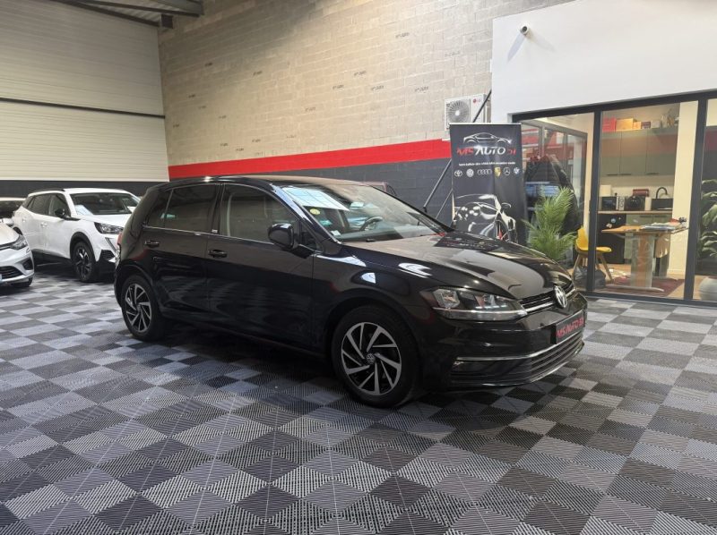 VOLKSWAGEN GOLF VII 1.6 TDI CONNECT TOIT OUVRANT / ATTELAGE 115CH