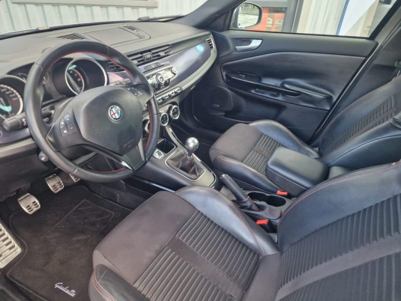 ALFA ROMEO GIULIETTA 1.8i TURBO 235CV QUADRIFOGLIO VERDE 