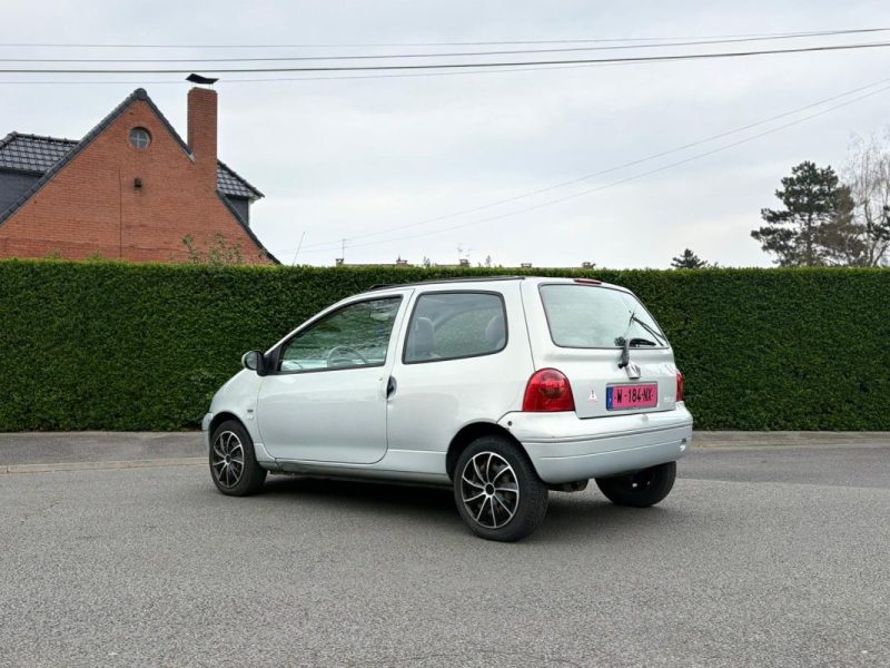 ✅ Magnifique RENAULT TWINGO 1.2 16V Luxe Privilège 75CH Toit Panoramique / Radar de recul