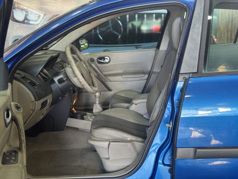 RENAULT MEGANE CONFORT EXPRESSION 1.9 DCI 120 2003