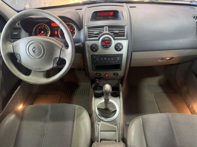 RENAULT MEGANE CONFORT EXPRESSION 1.9 DCI 120 2003